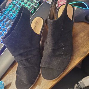 Time and Tru Memory Foam Heels